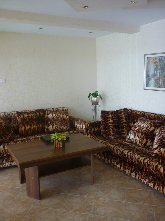 Guest House Pri Valyo Приморсько Екстер'єр фото